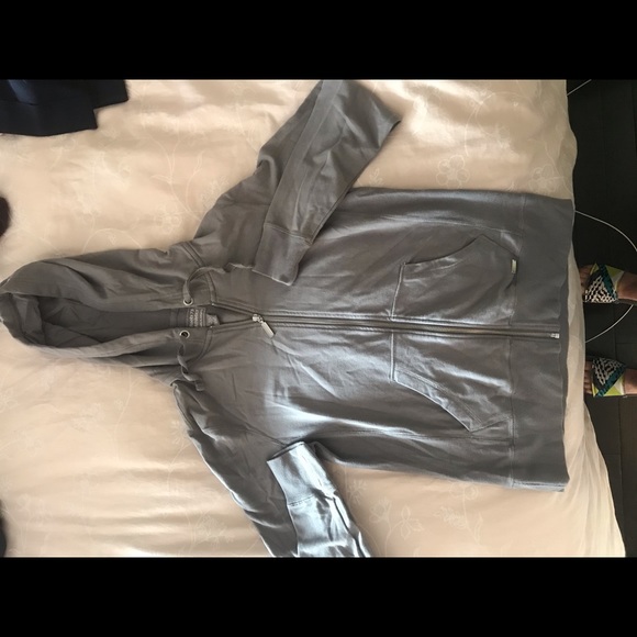 Vintage Roots Hoodie - Picture 2 of 4